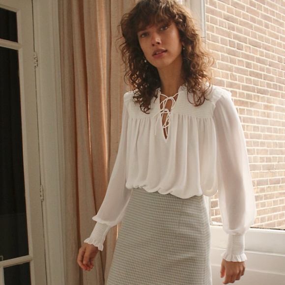 Aritzia Wilfred⎜CASTELLO BLOUSE⎜LIGHT BIRCH - Picture 2 of 16